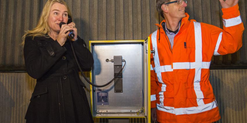 Minister Schultz opent nieuwe A4