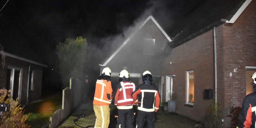 Brand in garage Fluitenberg