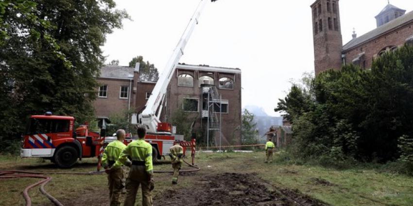 brand, landgoed haarendael, verwoesten, complex