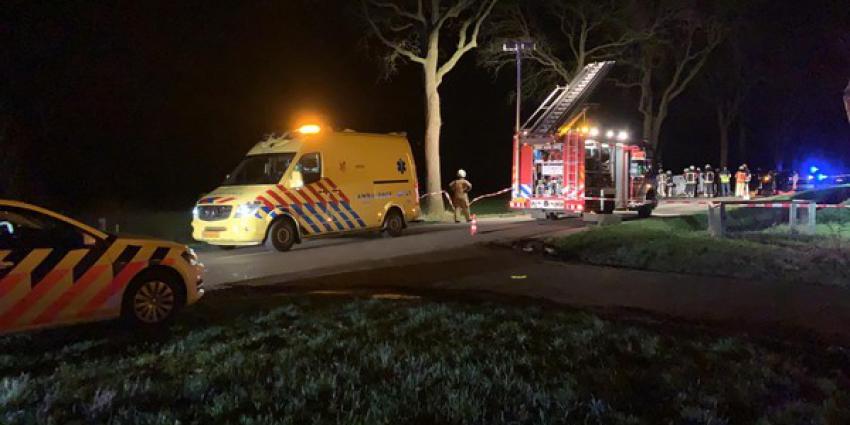 Twee doden (20 en 25 jaar) bij auto-ongeluk Hooghalen 