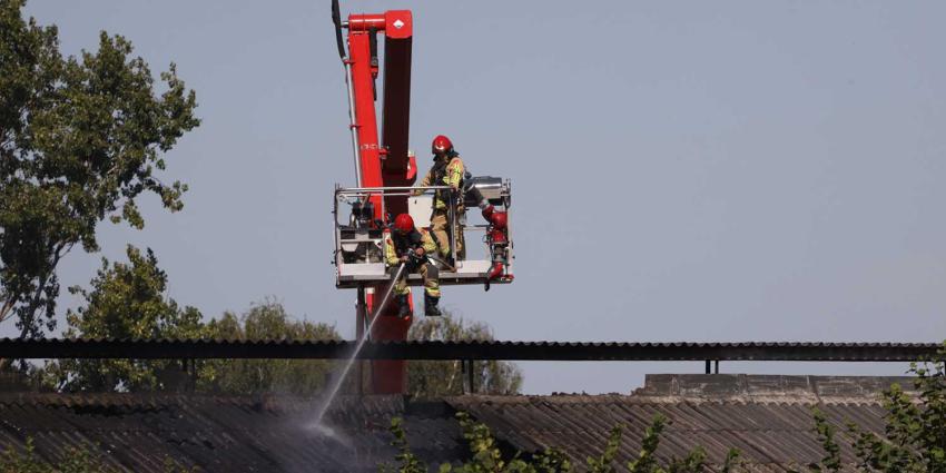 hoogwerker-stal-brand