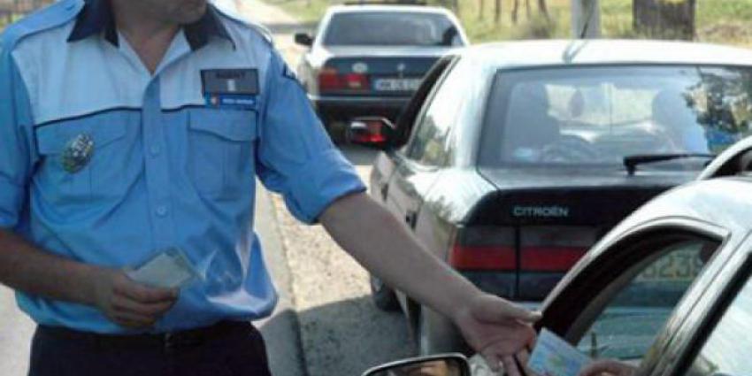 Politieagenten uit Roemenië in straten van Roermond