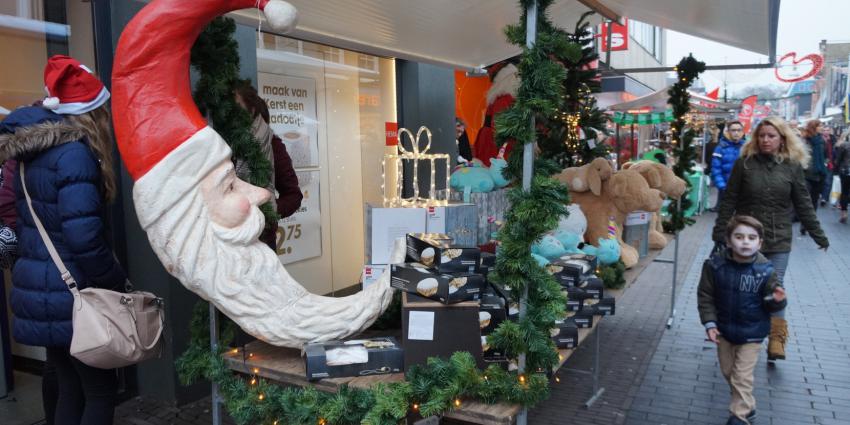 Kerstmarkt in Heerenveen druk bezocht