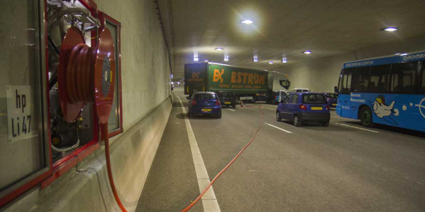 Grootschalige oefeningen hulpdiensten Ketheltunnel nieuwe A4 Schiedam