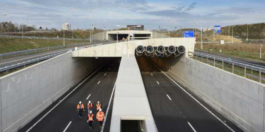 Gedeelte A2-tunnel Maastricht tijdelijk dicht vanwege haperend C2000