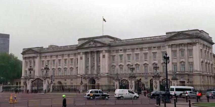 Terrorist bij Buckingham Palace had 1,2 meter lang zwaard