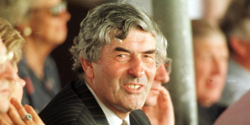 Lubbers:Amerikaanse kernwapens in ondergrondse kluizen op Volkel 