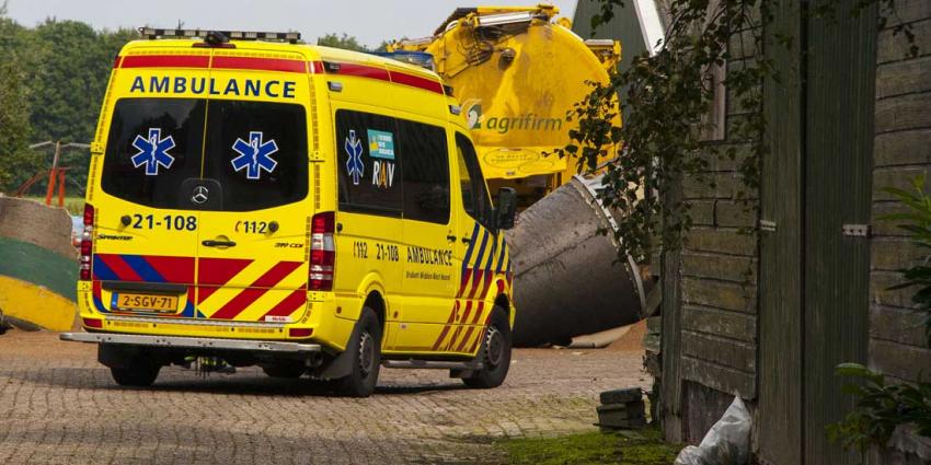 Man omgekomen onder omgevallen silo bij boerderij in Boxtel