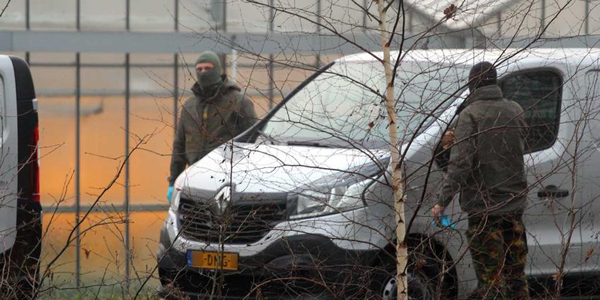 militairen-onderzoek-wapens