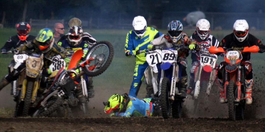 Motorcrosser zorgt voor de nodige geluidsoverlast