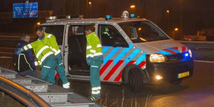Motorrijder onderuit op afrit A4