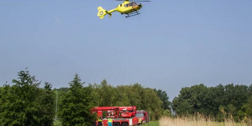 Mountainbiker ernstig gewond na val, brandweer zet hoogwerker in 