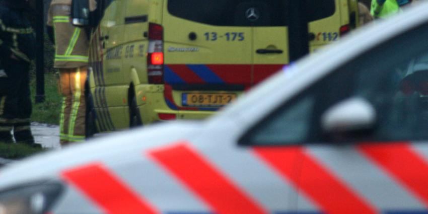 Automobilist ernstig gewond door afgebroken vrachtwagenwiel