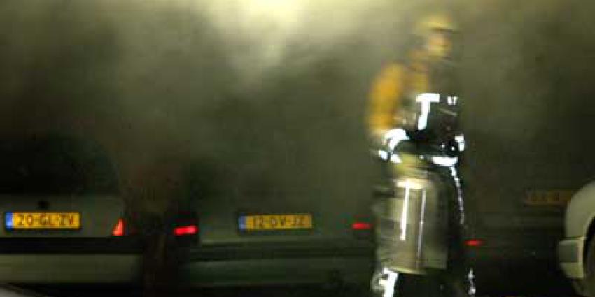 Smeulende joint zorgt voor rook- en roetschade in parkeergarage