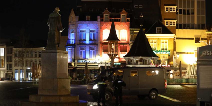 politie-centrum-Den Bosch-avondklok