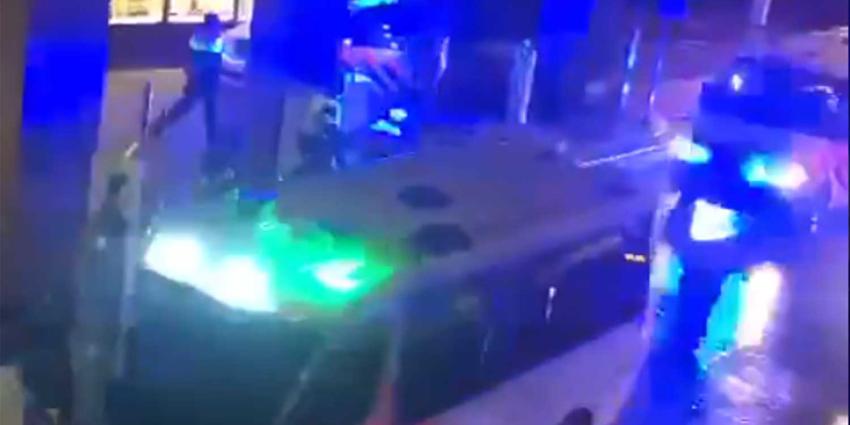 politie-zwaailicht-rellen