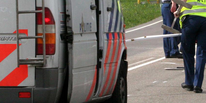 politiebus, onderzoek, aanrijding