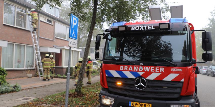 Brandweer kijkt of bewoners thuis zijn
