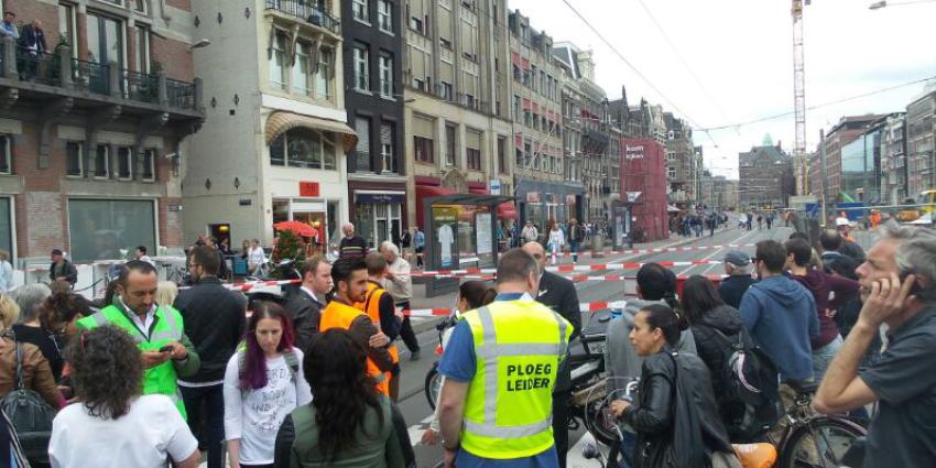 Foto van ontruimd Rokin na bommelding | Miranda van der Sloot