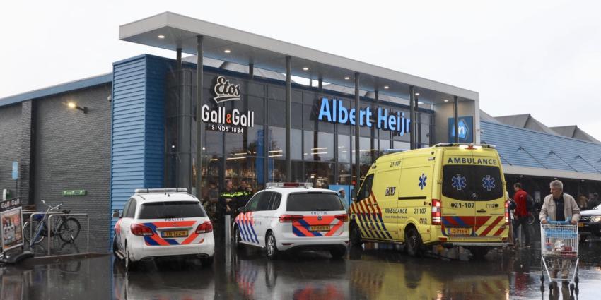 Politie en ambulance voor Albert Heijn