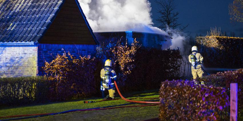 Brandweer blust brand
