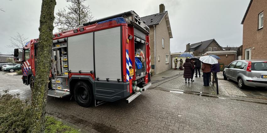 Brandweer voert nacontrole uit