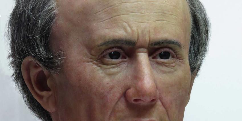 Julius Caesar had weinig haar op zijn misvormde schedel