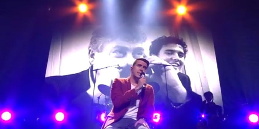 Jan Smit brengt met nieuw nummer ode aan Jaap Buys