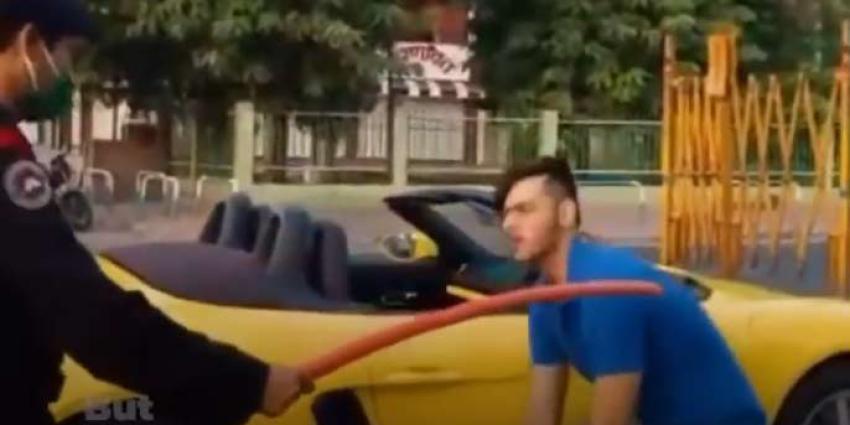 Corona-regels niet naleven: Porsche bestuurder gestraft met squats