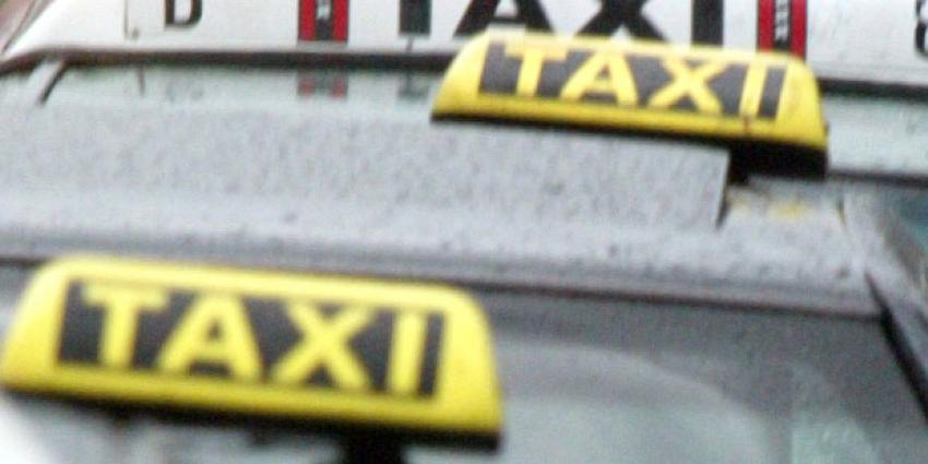 auto's met taxiborden