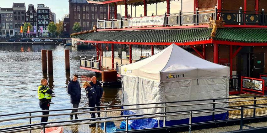 tent-lijk-boot-politie-Sea-Palace, restaurant, 