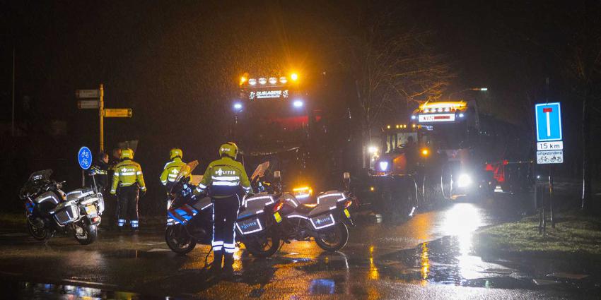 tractor-politie-motor-donker