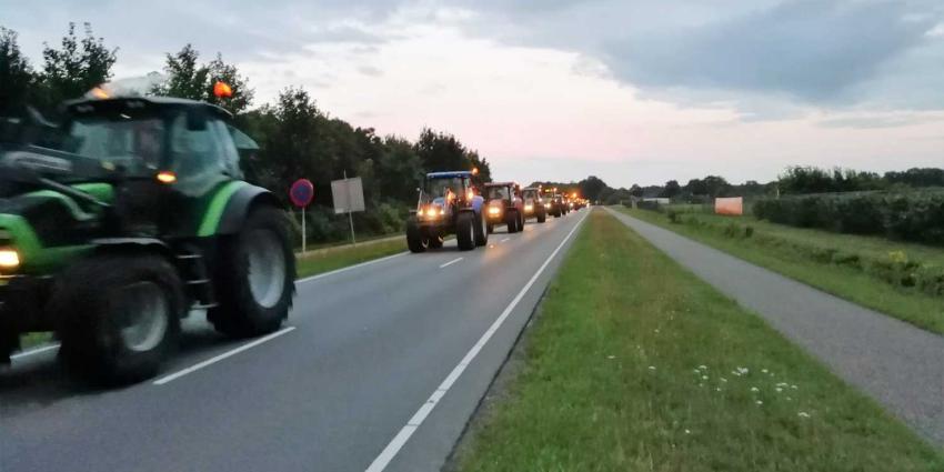 tractoren-optocht-demo