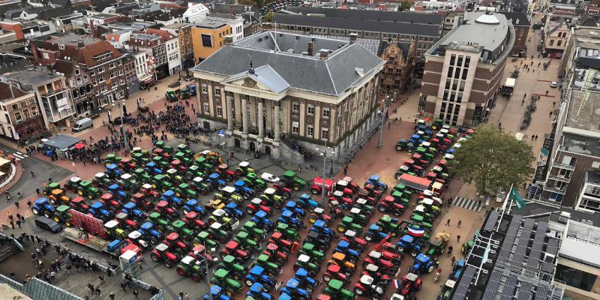 tractoren-plein-protest-boer