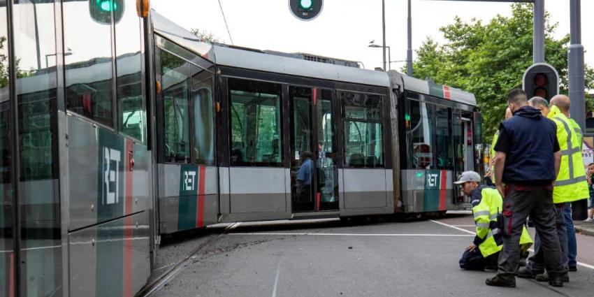 Rotterdamse tram ontspoord