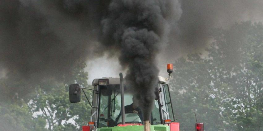 Opnieuw voor tonnen aan extra CO2 de lucht ingegaan door protesten van boeren