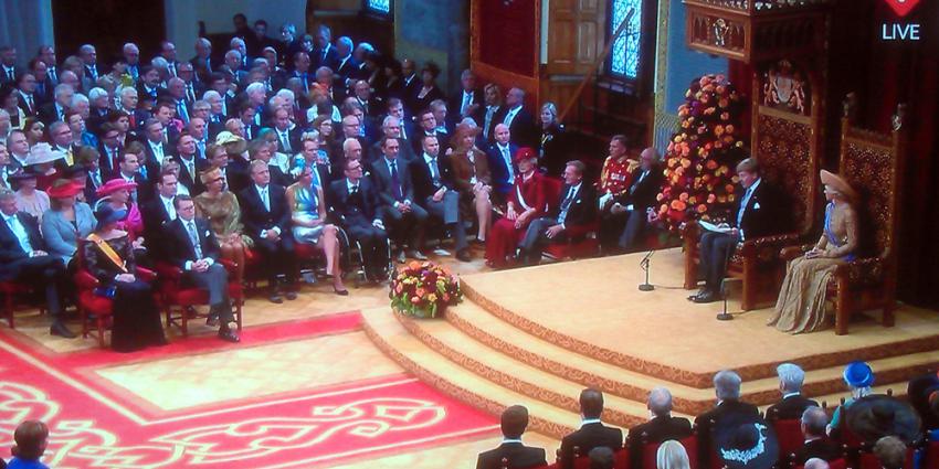 Foto van troonrede door Willem-Alexander | NOS