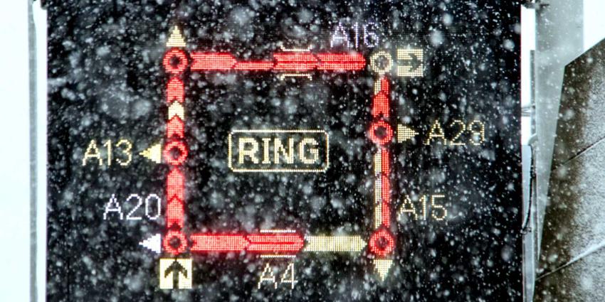 RWS: Blijf maandag thuis, het wordt gevaarlijk op de weg!