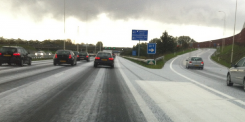 Witte wegen door hagel | VID