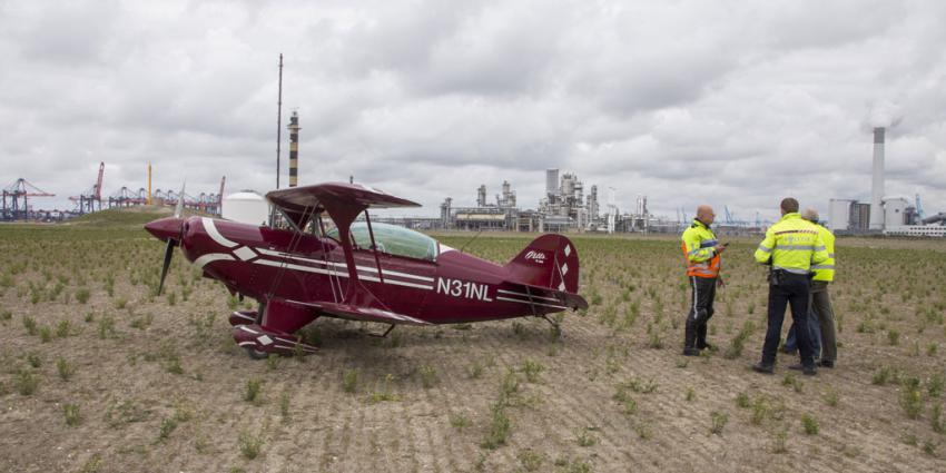 vliegtuigje voorzorgslanding Maasvlakte