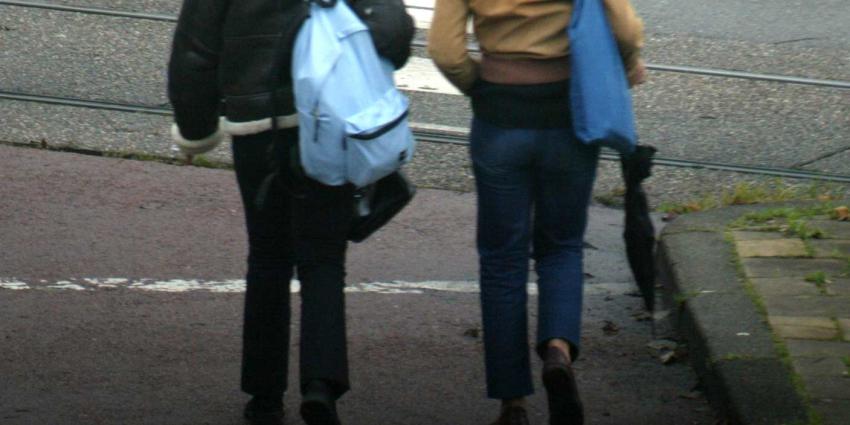 Vrouwen in vrouwenopvang verstrikt in financiële regelingen