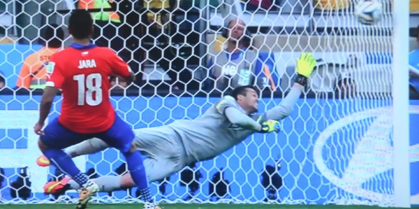 Brazilië door na strafschoppen