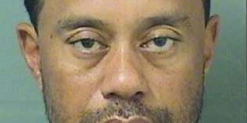 Golfer Tiger Woods opgepakt voor rijden onder invloed