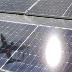 zonnepanelen-reflectie-vliegtuig