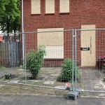 woning-afgetimmerd-hekken-noodverordening-Stadskanaal