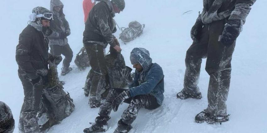 berg-redding-sneeuw-reservisten