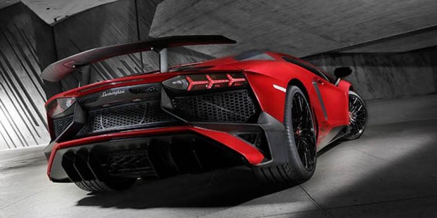 Lamborghini presenteert de Aventador LP 750-4 op AutoRAI