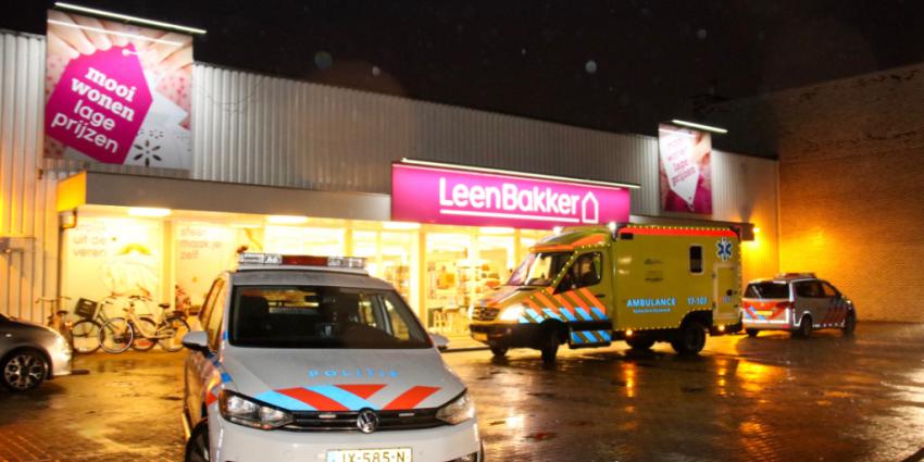 Overval op Leen Bakker in Vlaardingen