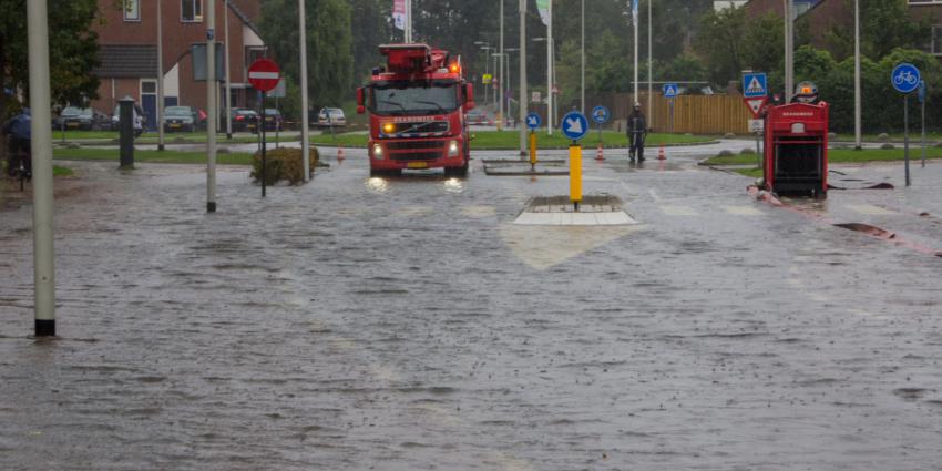 Foto van overlast door hevige regenval | Flashphoto | www.flashphoto.nl