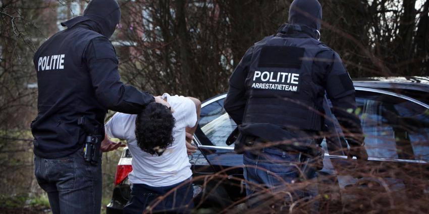Arrestatieteam pakt 32-jarige veroordeelde op